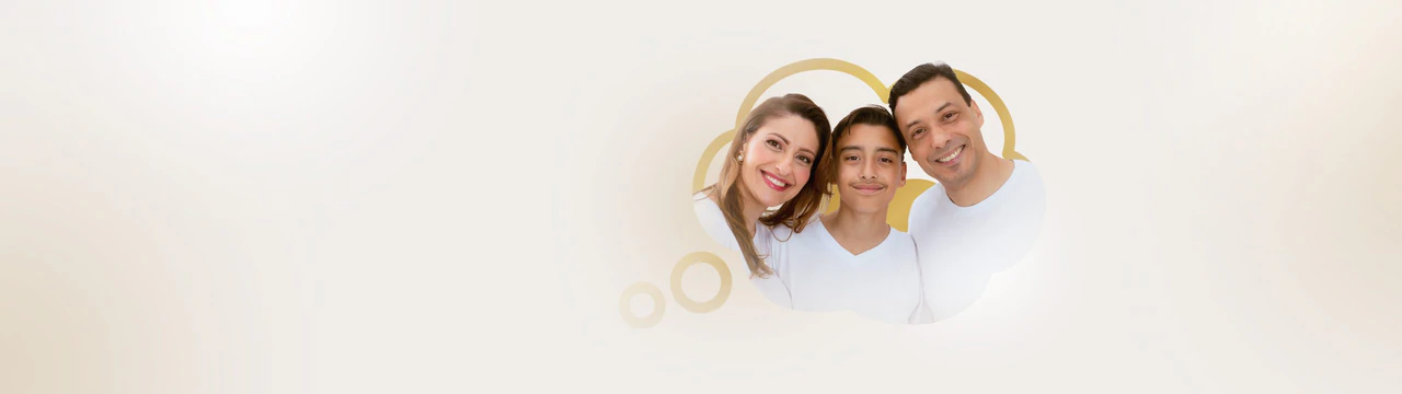 Paulista, Bia e Davi Lucas sorrindo juntos